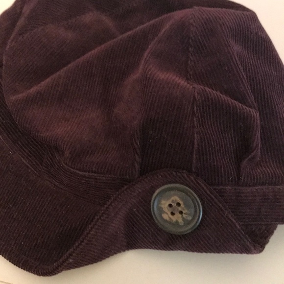 Purple hat from Japan - Picture 2 of 3